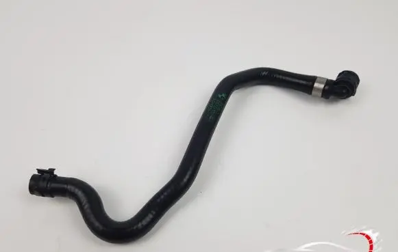 BMW 2 F45 Engine coolant pipe/hose 8647256