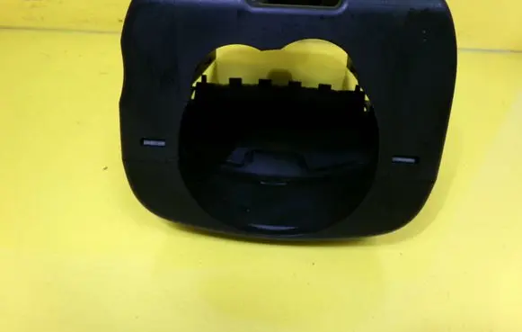 Ford Fiesta Steering wheel column trim 748889