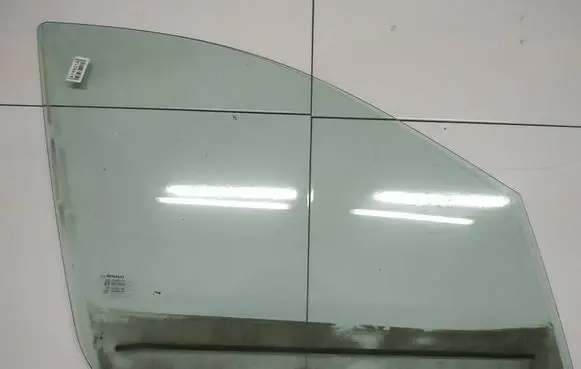 Renault Scenic III - Grand scenic III Front door window glass four-door as2