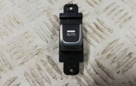KIA Carens III Electric window control switch 93575A4020 618204