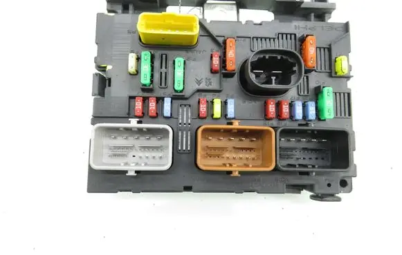Peugeot 207 BSM Control unit 9664055580
