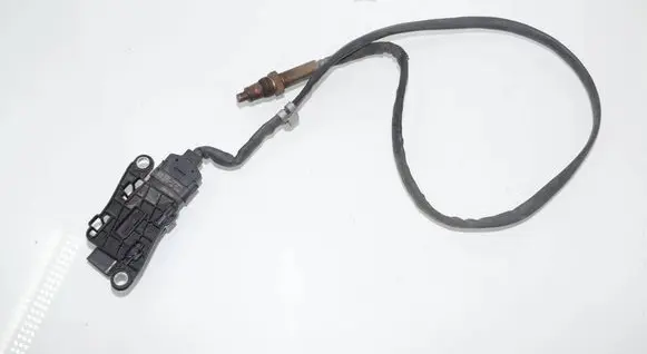 BMW 5 G30 G31 G38 Lambda probe sensor 8594553 13628594553