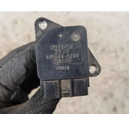 Suzuki Grand Vitara II Mass air flow meter 1974002230 6300 08G18