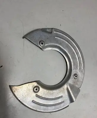 Land Rover Range Rover Evoque L551 Rear brake disc plate dust cover FK722C029AD LR061393 T2H6803