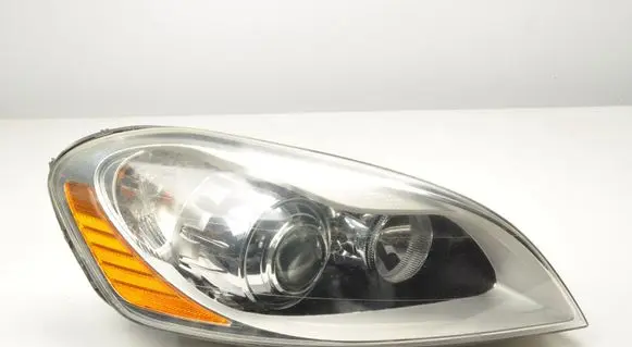 Volvo XC60 Headlight/headlamp 30763138