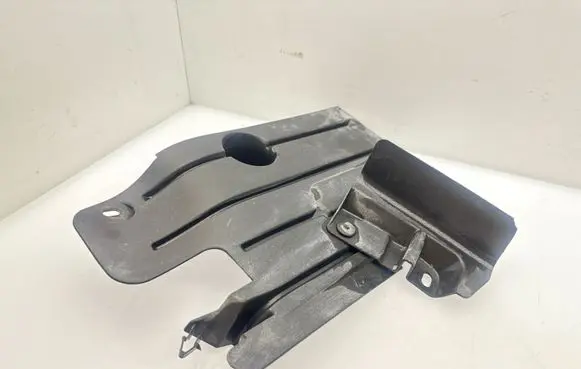 Ford Kuga I Rear mudguard 8V4111778AD 8V4111778