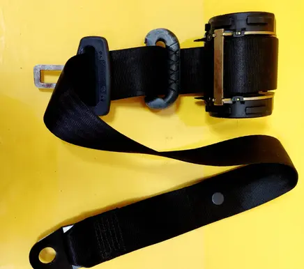 Fiat Bravo - Brava Rear seatbelt 047095