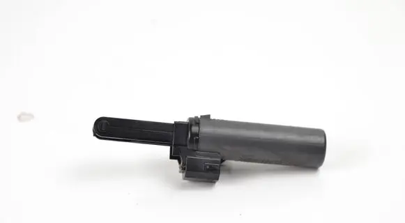 Audi A6 S6 C6 4F Glove box lock 880324