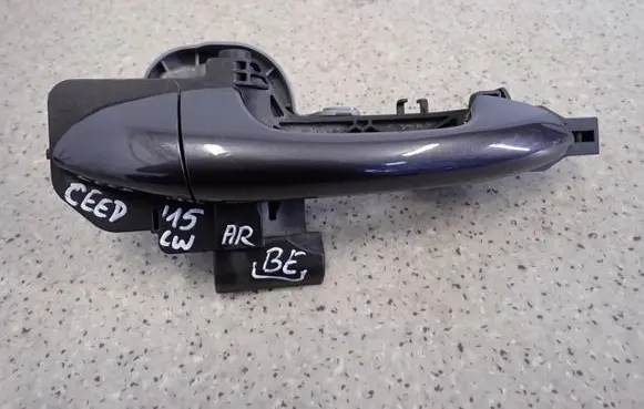 KIA Ceed Sliding door exterior handle 