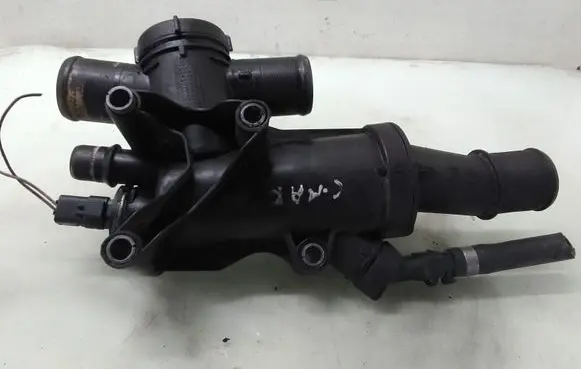 Ford Focus C-MAX Thermostat/thermostat housing 9656182980