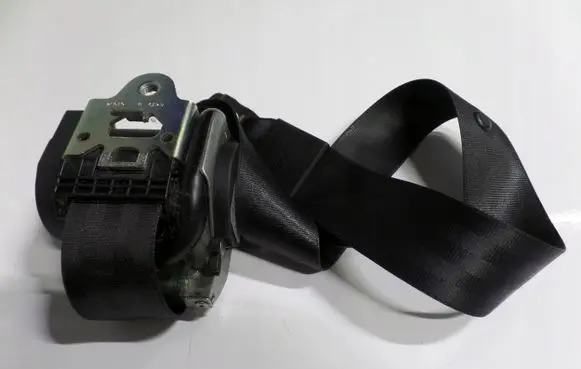 Audi A6 S6 C6 4F Front seatbelt 4F0857706A