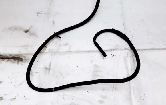 Volvo XC90 Engine coolant pipe/hose