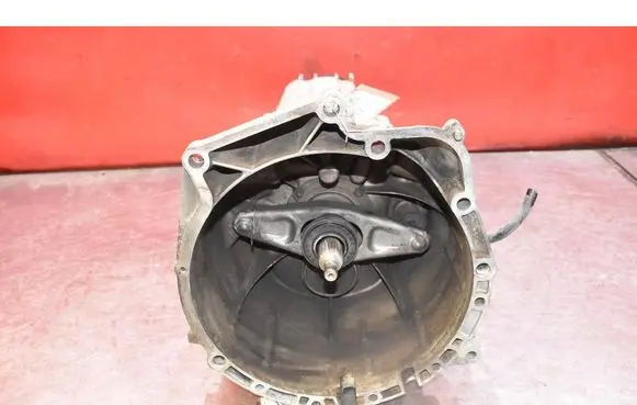 BMW 1 E81 E87 Manual 6 speed gearbox 1069401018