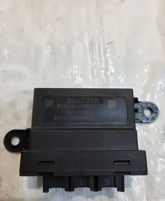 Opel Astra K Parking PDC sensor 39051216