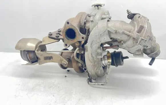 Mercedes-Benz C W204 Turbo A6510904980 A6510902880