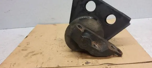 Fiat Bravo Engine mount bracket RN62490LB