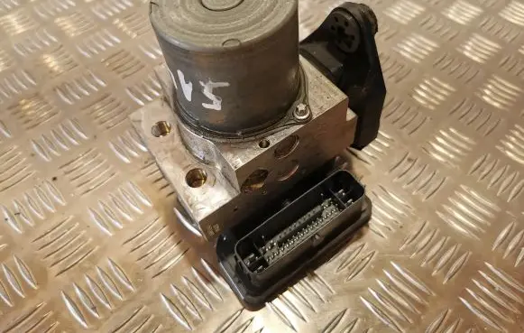 Audi Q7 4M ABS Pump 4M0907379P