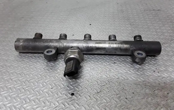 Fuel main line pipe