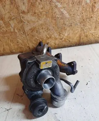 Renault Clio III Turbo 54359700012 478276 1K50108102