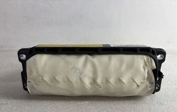 Volkswagen PASSAT B6 Passenger airbag 34017892A 3C0880204E 1018943680501