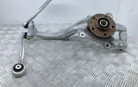 Audi A7 S7 4G Front wheel hub 8K0407258 4G0407242C