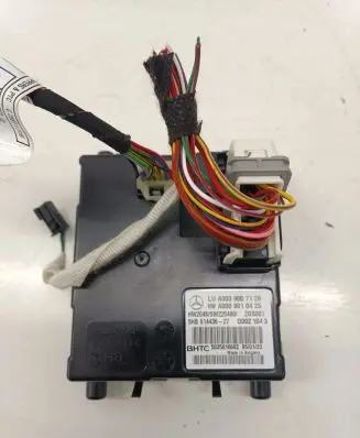 Mercedes-Benz E AMG W213 Air conditioner control unit module A0009007126