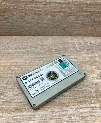 BMW X5 E53 Aerial antenna amplifier 8377654