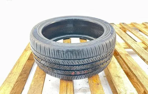 BMW 5 F10 F11 R19 summer tire 
