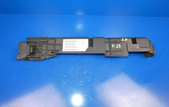 BMW X3 F25 Radiator mount bracket 73912311 9353
