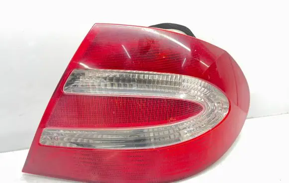 Mercedes-Benz CLK A209 C209 Rear/tail lights A2098200264