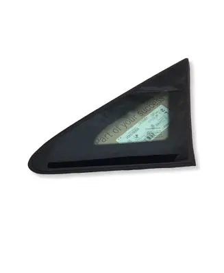 Mercedes-Benz Vito Viano W447 Front triangle window/glass A4476730105 A4476730305