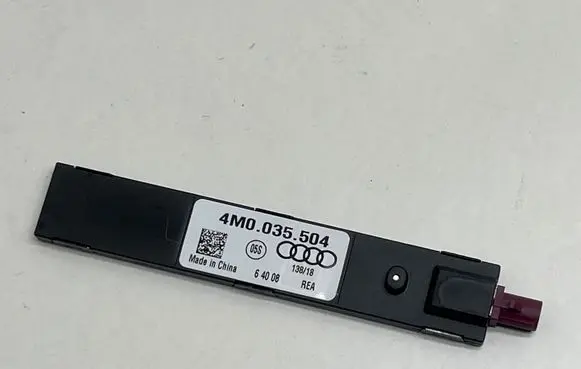 Porsche Cayenne (9Y0 9Y3) Aerial antenna amplifier 4M0035504 64008