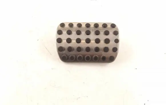 Mercedes-Benz E W211 Brake pedal 1702900182 1232910082