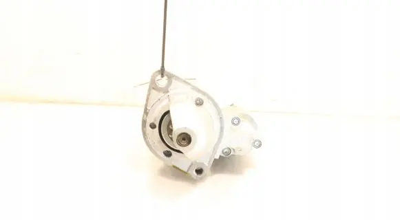 BMW 1 E81 E87 Starter motor
