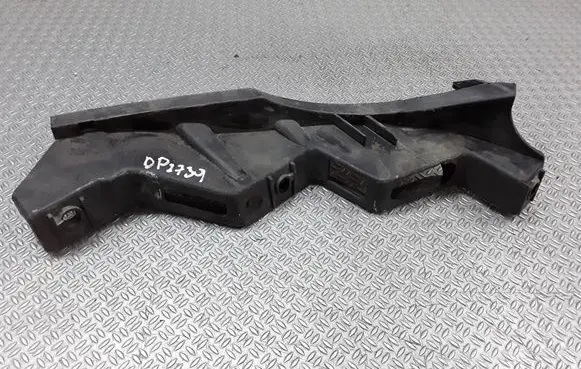 Volkswagen PASSAT B6 Front bumper mounting bracket