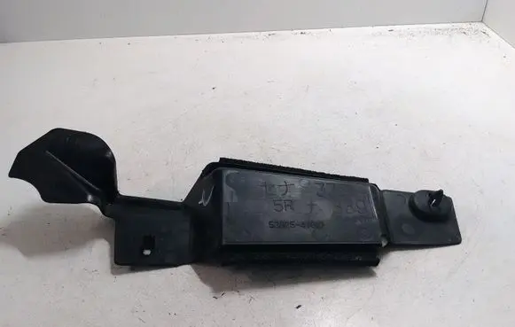 Toyota Prius (XW30) Front splash guards bracket 