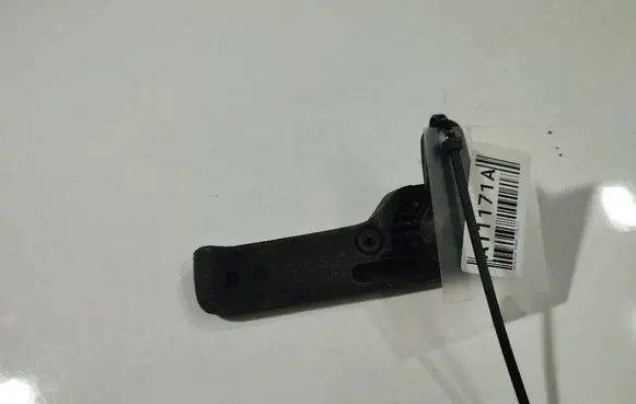 Volkswagen PASSAT B6 Engine bonnet (hood) release handle 1J1823533C