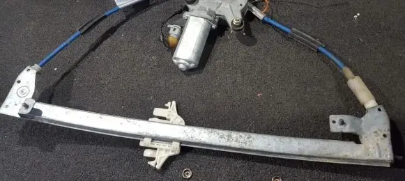 Peugeot 406 Sliding door window regulator with motor neneustatyta