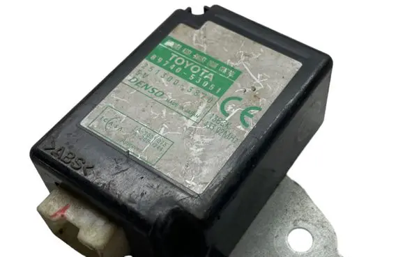 Lexus IS 220D-250-350 Door control unit/module 8974053051 2513003870 43392MHZ