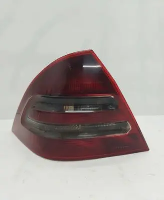 Mercedes-Benz C W203 Rear/tail lights A2038200164