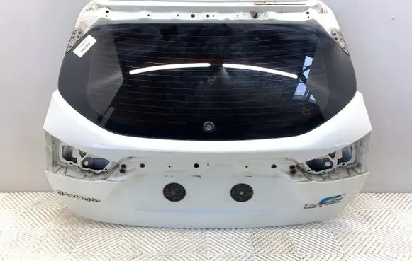 Nissan Qashqai Tailgate/trunk/boot lid 326G