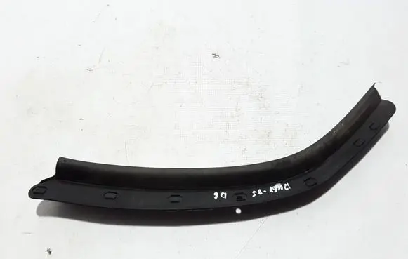 Dacia Duster Other rear door trim element 828280187R