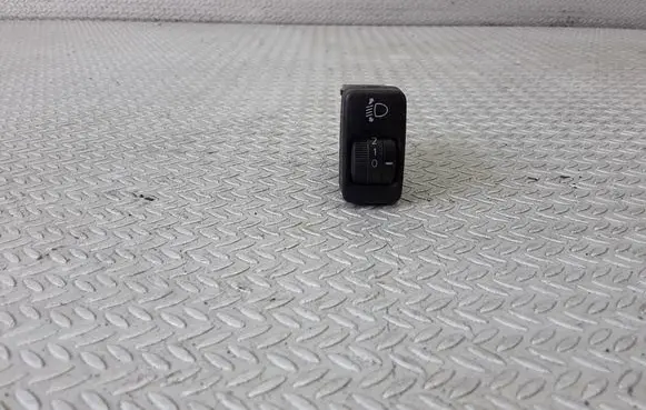 Toyota Avensis Verso Headlight level height control switch