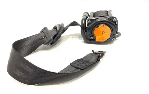 Volkswagen Touareg II Rear seatbelt 7P0857805H