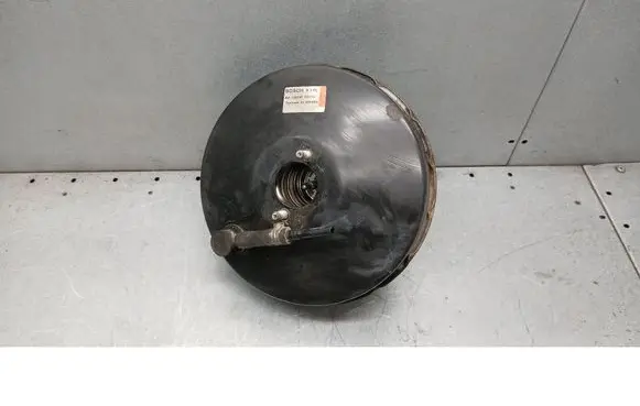Peugeot Partner Brake booster 136767