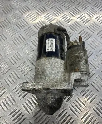 Opel Zafira B Starter motor 55353857 M001T30072