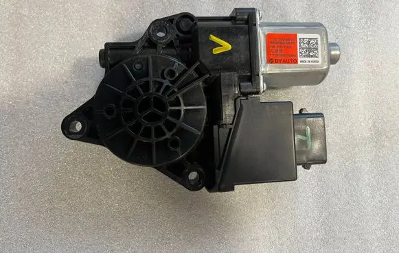 Hyundai Santa Fe Rear door window regulator motor 83460S1010