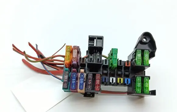 Mercedes-Benz CLK A209 C209 Fuse module 2035400050