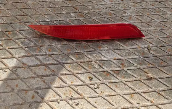 Rear tail light reflector