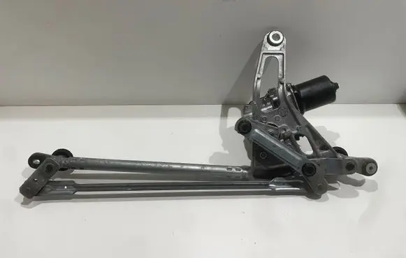 Audi A5 Front wiper linkage and motor 8W6955119B